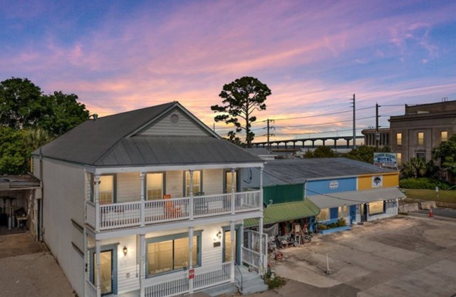 Historic Downtown Apalachicola C