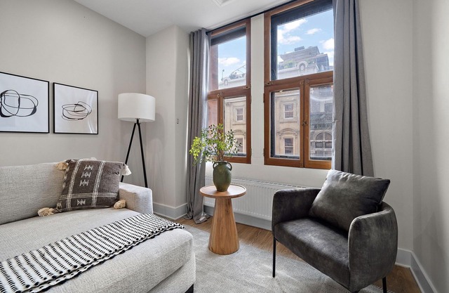 Historic Luxury Old MTL Appartment 2BR-2BA