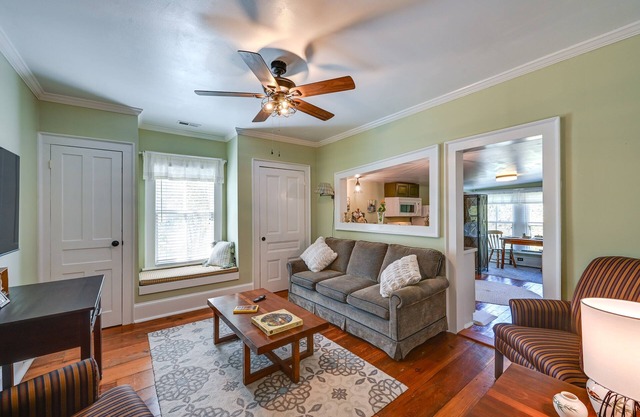 Historic New Bern Apartment: Walk to Tryon Palace!