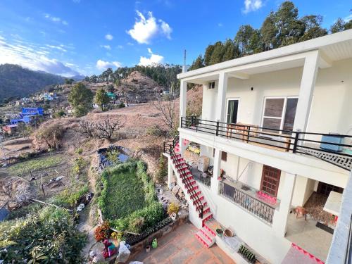 Hiteshi Homestay