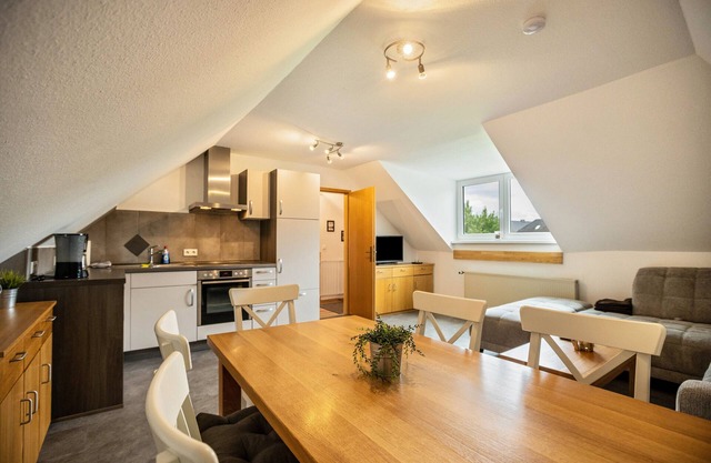Holiday Apartment 'Nordsee Ferienwohnung Möwe' with Garden & Wi-Fi