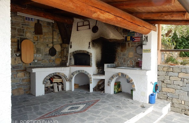 Holiday apartment in a quiet area, just 5 km from the sea-Diano S. Peter