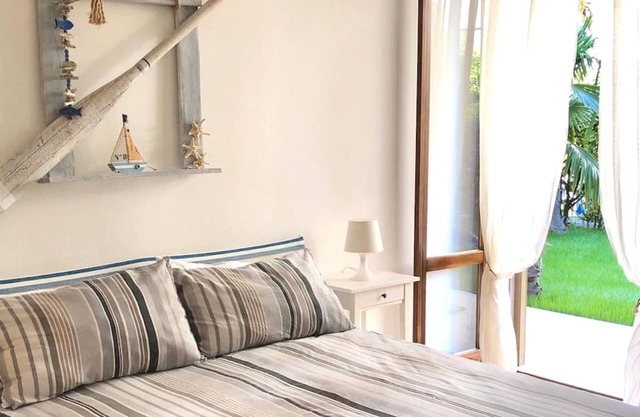 Holiday Apartment 'Beba ' with Private Garden & Wi-Fi