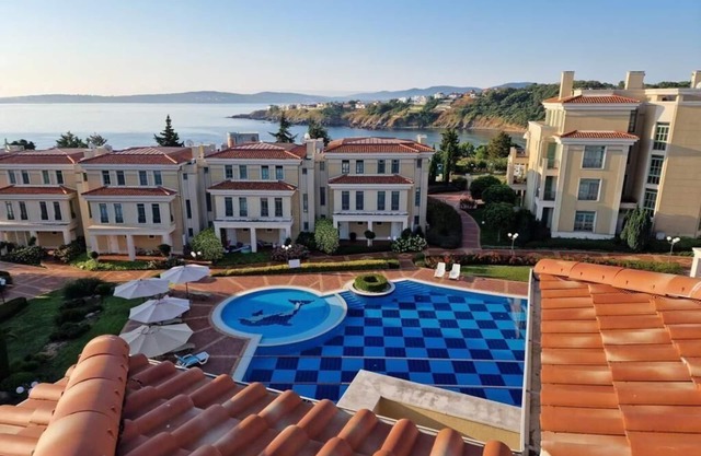 Holiday apartment Chernomorets for 1 - 4 persons with 2 bedrooms - Holiday apartment