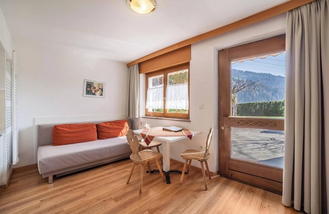 Holiday Apartment 'Camping Passeier Apfelblüte' with Sauna, Mountain View, Garden & Wi-Fi