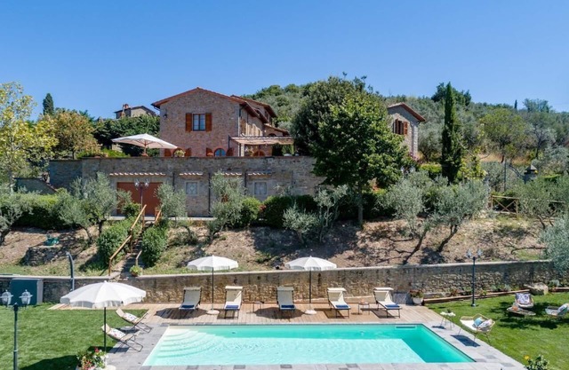 Holiday apartment Cortona for 1 - 8 persons with 4 bedrooms - Holiday apartment