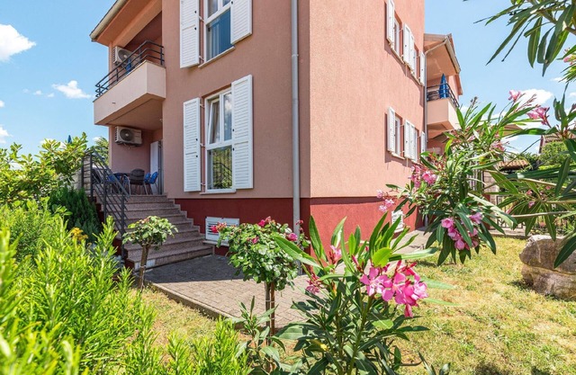 Holiday apartment Dajla for 1 - 4 persons with 1 bedroom - Holiday apartment