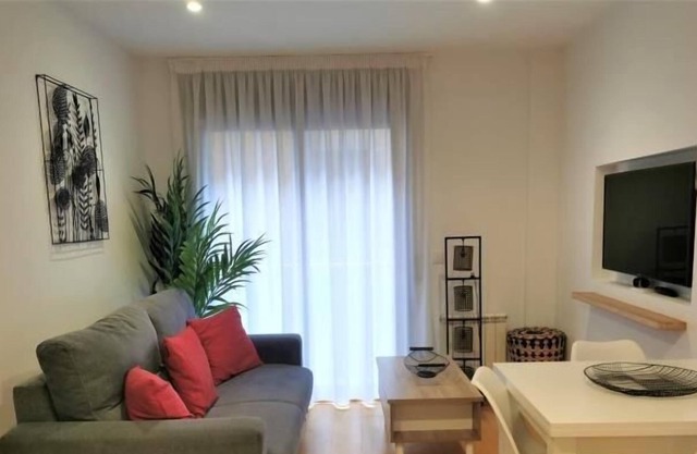 Holiday apartment Girona for 1 - 4 persons with 2 bedrooms - Holiday apartment