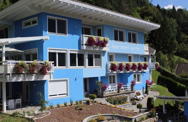 Holiday apartment in a quiet and sunny location