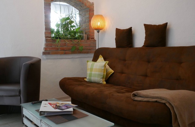 Holiday Apartment 'Knodel No. 1' with Shared Terrace, Shared Garden and Wi-Fi