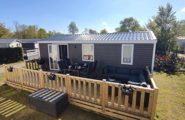 Holiday apartment Lauwersoog for 1 - 4 persons with 2 bedrooms - Holiday house