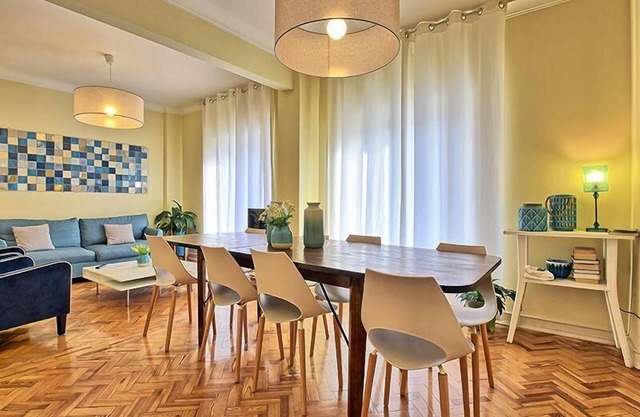 Holiday apartment Lisbon for 1 - 12 persons with 4 bedrooms - Holiday apartment in one or multi-fami