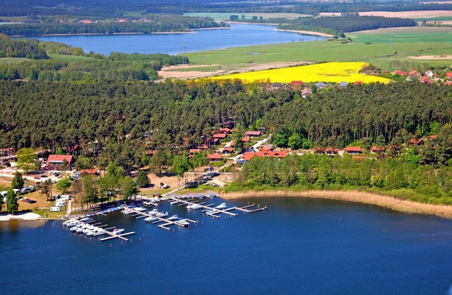 Holiday Apartment 'Maribell' with Lake View, Balcony and Wi-Fi