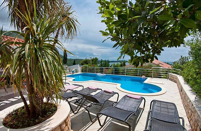Holiday apartment Plat for 1 - 6 persons with 3 bedrooms - Holiday apartment in one or multi-family