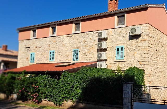 Holiday apartment Pula for 1 - 6 persons with 3 bedrooms - Holiday apartment