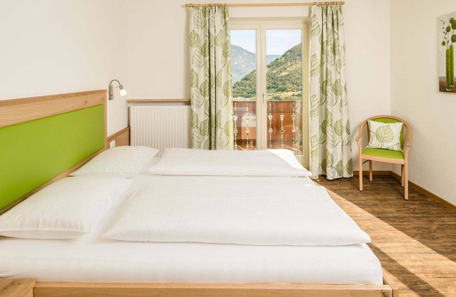 Holiday Apartment 'Rasnerhof Ferienwohnung Meran' with Mountain View, Balcony & Wi-Fi