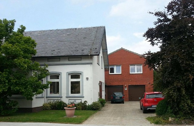 Holiday apartment Stadland for 1 - 4 persons with 3 bedrooms - Holiday apartment in one or multi-fam
