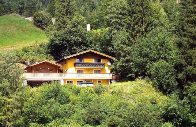 Holiday apartment With sauna at the edge of the forest