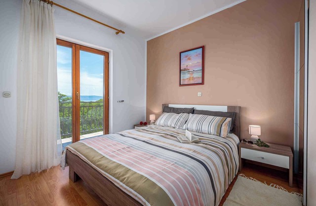 Holiday apartment with pool use, sauna and whirlpool