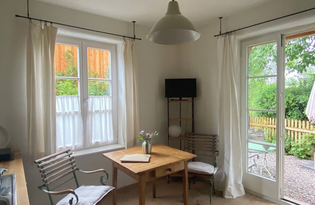 "Holiday apartment with a view of the countryside" in Seehausen am Staffelsee