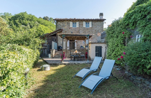 Holiday Home 'Casa Di Laino' with Private Terrace, Wi-Fi and Air Conditioning