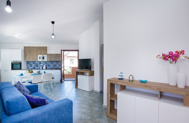 Holiday Home "Casa Michela" with 2 Balconies and Wi-Fi