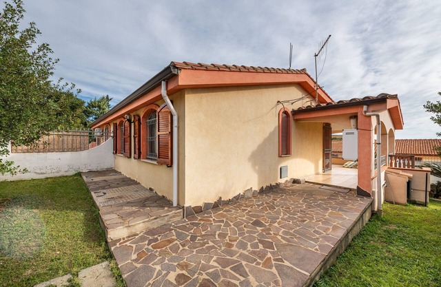 Holiday Home "Casa Vacanze delle More" with Shared Garden & Terrace