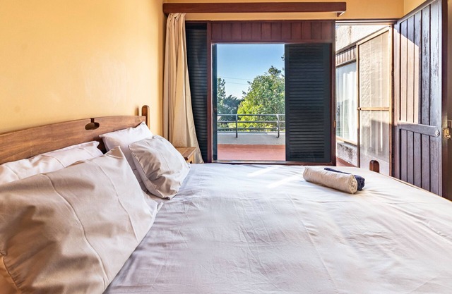 Holiday Home "Cayenne" with Sea View, Private Garden and Wi-Fi