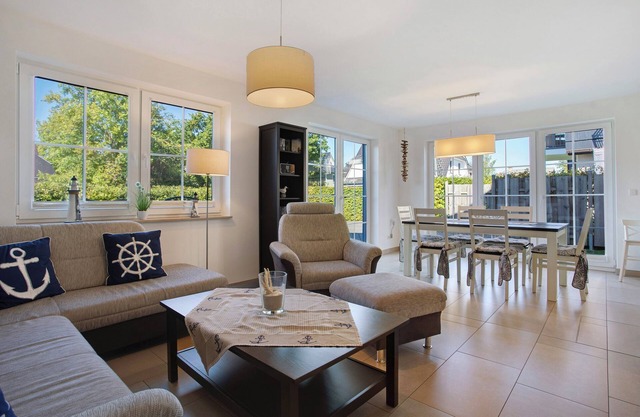 Holiday Home 'Ferienhaus Strandperle' with Private Terrace, Private Garden and Wi-Fi