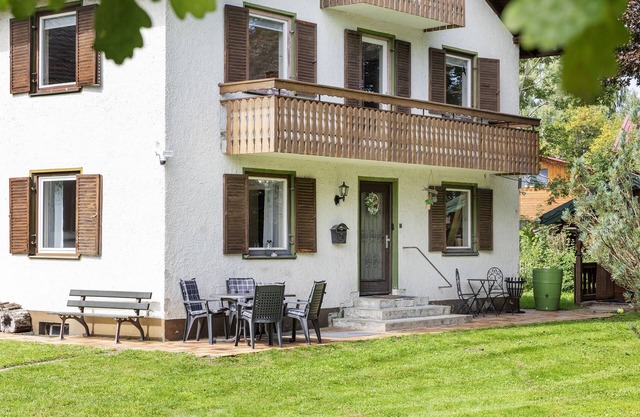 Holiday Home 'Feilchenhof' with Private Terrace, Private Garden and Wi-Fi