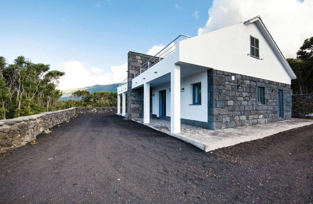 Holiday home in Praםnha de Baixo