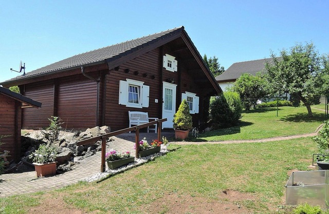 Holiday Home in Eifel with Sauna Access