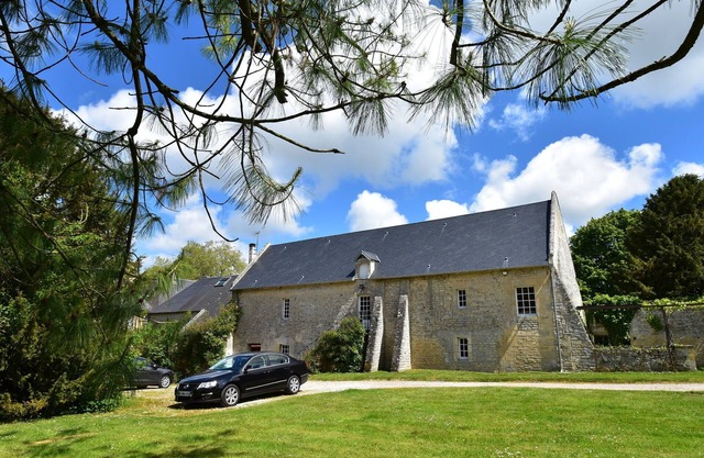 Holiday Home in Lantheuil near Normandy Beaches