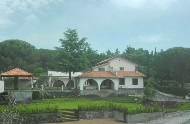 holiday home in Nicolosi. new construction