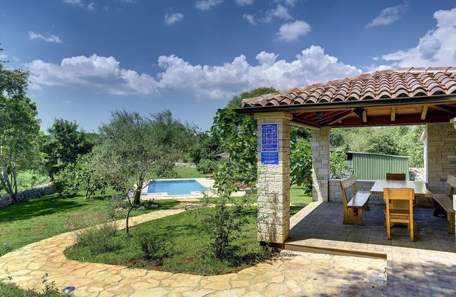 Holiday Home in Valtura near the Sea