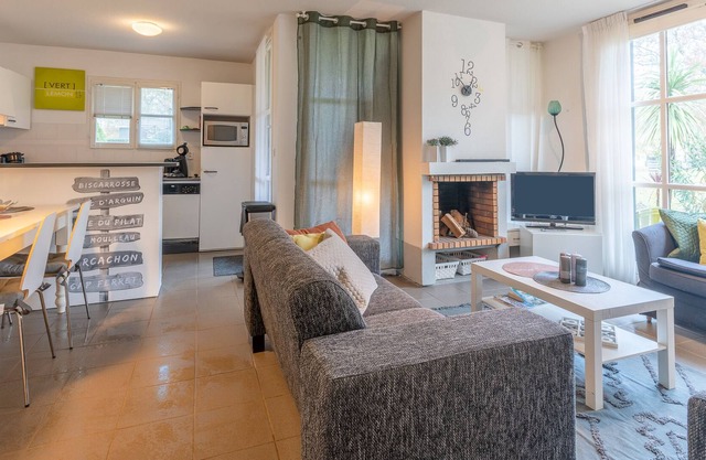 Holiday Home "La Maison du Domaine" with Terrace & Balconies
