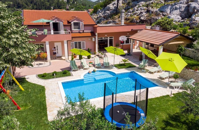 Holiday home Ostojić attractive villa with private pool near lakes