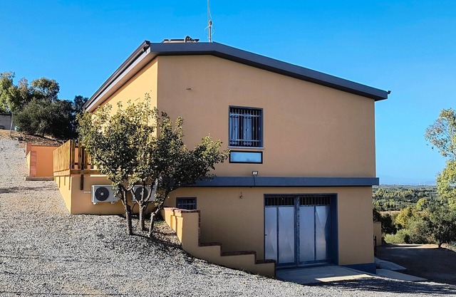 Holiday Home 'Rifugio Gutturu E Forru' with Mountain View, Wi-Fi and Air Conditioning