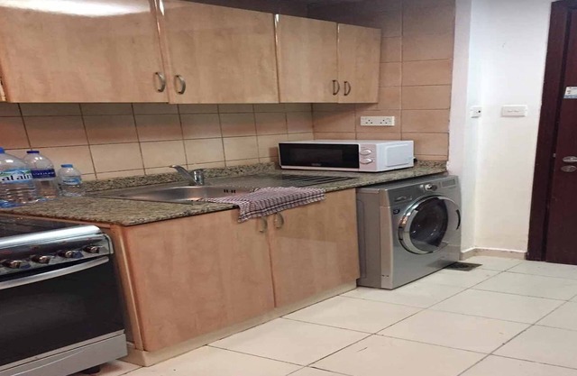 Holiday Home Studio Apartment, England Cluster, International City, Dubai