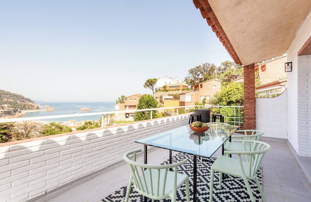 Holiday Home 'Torre Mirador Azul' with Sea View, Private Pool and Wi-Fi