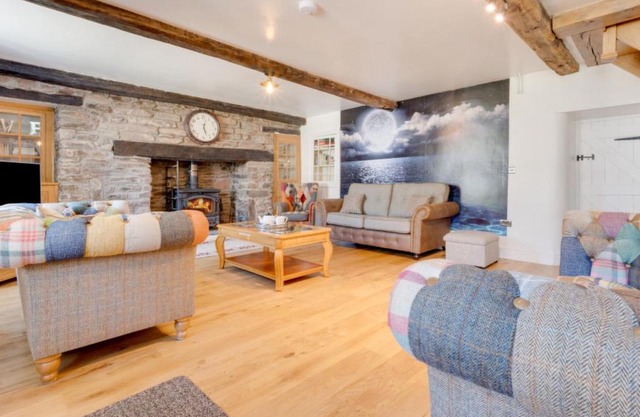 Holiday Home Ty'r Onwydden by Interhome