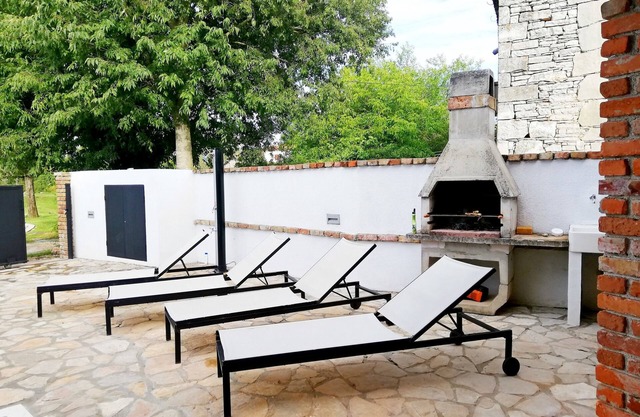 Holiday home Veljko, (16332), Barban, Croatia