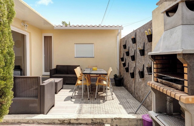 Holiday Home 'Zen Village Azul' with Shared Pool, Wi-Fi and Air Conditioning