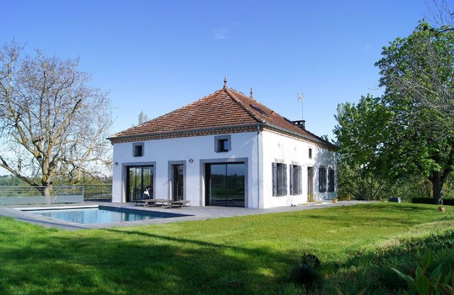 Holiday house Durfort Lacapelette for 1 - 10 persons with 4 bedrooms - Holiday house