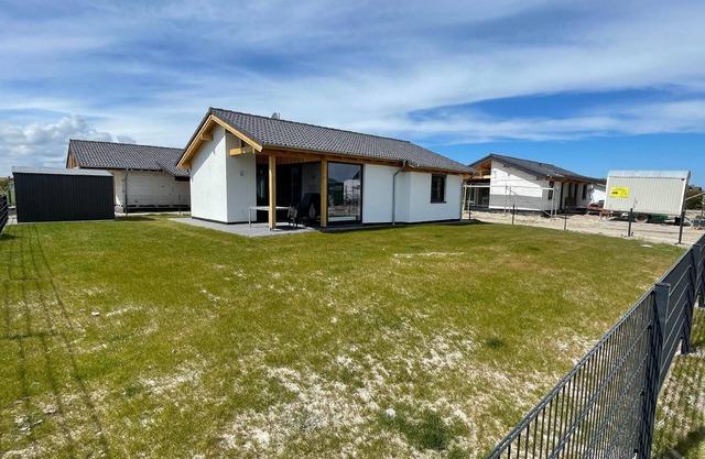 Holiday house Butjadingen for 1 - 5 persons with 2 bedrooms - Holiday home