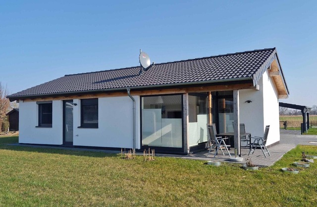 Holiday house Butjadingen for 1 - 4 persons with 2 bedrooms - Holiday home