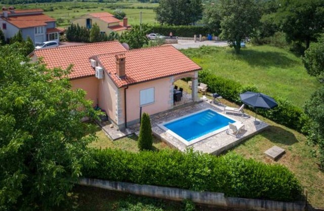 Holiday house for max. 6 adults + 2 children