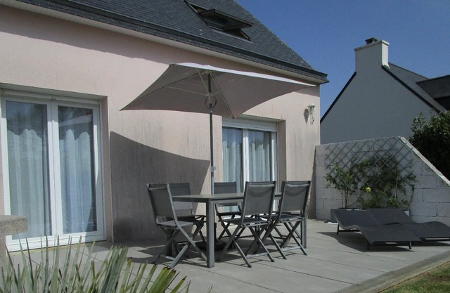 Holiday house Guiler sur Goyen for 1 - 6 persons with 3 bedrooms - Holiday house