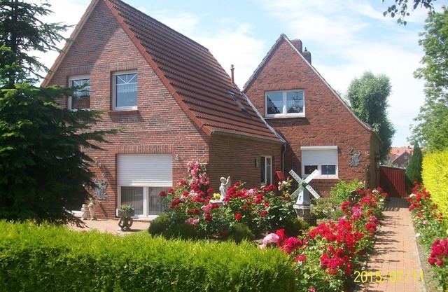 Holiday house Greetsiel for 1 - 4 persons with 2 bedrooms - Holiday house