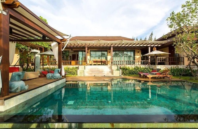 Holiday house Hua Hin for 1 - 6 persons with 3 bedrooms - Luxury holiday home